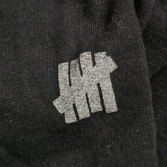 Anti Social Social Club x Undefeated Pullover Hoodie Men’s Large Black BK4598 - Picture 4 of 8